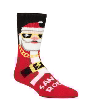 Heat Holders - Calcetines Navideños Lite para Hombre: ¡Es esa época del año nuevamente: es momento de empezar a pensar en los regalos de Navidad! Tenemos el regalo perfecto para tu papá, hermano, tío o amigo: los Calcetines Lite Xmas de Heat Holders. Estos calcetines festivos son menos voluminosos que sus versiones originales, ¡pero siguen siendo igual de cálidos! Estos Calcetines Lite Xmas de Heat Holders son el regalo perfecto para cualquier hombre en esta Navidad. No solo son festivos, sino que también son cálidos y cómodos. Están disponibles en 4 geniales diseños festivos que incluyen: Papá Noel Cool, Muñeco de Nieve Superstar, ¡HO HO HO y Rudolfo el Renos Elegante! Nuestro hilo térmico de Heat Holders, desarrollado especialmente, proporciona un alto rendimiento de aislamiento contra el frío y superiores capacidades de transpiración de humedad. Esta versión de Heat Holders resuelve el problema de ser 'demasiado gruesos' en comparación con los Heat Holders originales. Estos Calcetines Térmicos de Invierno son lo suficientemente delgados para caber en tus zapatos de uso diario, pero lo suficientemente gruesos para permitir que las técnicas de aislamiento térmico de Heat Holders funcionen. Estos calcetines están disponibles en Talla Única para Hombre: 6-11 UK (39-45 EUR, 7-12 US) y vienen en 4 diseños festivos diferentes. Están hechos de: 89% Acrílico, 10% Poliamida, 1% Elastano y son Lavables a Máquina. Detalles Adicionales del Producto: Calcetines Lite Xmas de Heat Holders, Diseños Navideños Festivos, Menos voluminosos que los Heat Holders Originales, Clasificación de 1.6 Tog, El Regalo Navideño Perfecto, 5 veces más cálidos que un calcetín de algodón básico, Gruesos y Cálidos, 4 Diferentes Patrones Festivos.