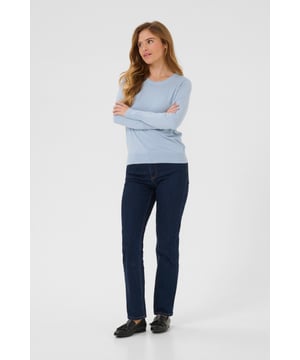 Regular fit,Lange mouwen  Fijne was 30°, niet bleken, niet in de droger drogen, Liggend laten drogen in de schaduw, koud strijken max. 110° C, Droogreiniging  80% Viscose,20% Nylon