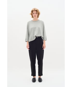Casual fit,Lange mouwen  Fijne was 30°, niet bleken, niet in de droger drogen, Liggend laten drogen in de schaduw, warm strijken max. 150° C, Droogreiniging  65% Polyester,35% Viscose