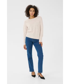 Regular fit,Lange mouwen  Fijne was 30°, niet bleken, niet in de droger drogen, Liggend laten drogen in de schaduw, koud strijken max. 110° C, Droogreiniging  70% Acryl,26% Polyester,2% Wol,2% Elastaan