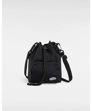 The ABD Bucket Bag combines simple design with stylish functionality, making it a versatile accessory for everyday use. Crafted from durable novelty nylon fabric, it features a top cinch closure at the main compartment for secure storage. The front zippered pocket provides easy access to essentials, while the adjustable and removable crossbody strap offers flexible carrying options. Finished with a signature logo patch, this bucket bag is both fashionable and practical, with a compact size that’s perfect for daily adventures.
Novelty fabric bucket bag
Front zip pocket
Top cinch closure
Convertible strap
Shell: 100% Nylon fabric
Lining: 100% Polyester fabric
Dimensions: 21.59 H x 16.51 W x 12.7 D cm
Style: VN000HE7BLK