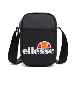 Umhängetasche von der Marke ellesse. Großes Hauptfach. ellesse Logo Print. Ca. 21 x 16 x 5 cm (Höhe x Breite x Tiefe).