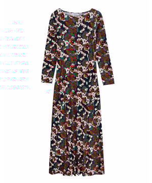 This medium scale floral print dress adds a touch of romance to everyday dressing; the fit-and-flare style pairs beautifully with dressy jackets and elegant ankle boots.