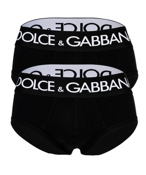 Zwei Slips für Herren von der Marke DOLCE & GABBANA. Hochwertige Qualität aus elastischem Baumwoll-Jersey, Webgummibund mit eingearbeitetem Logo.