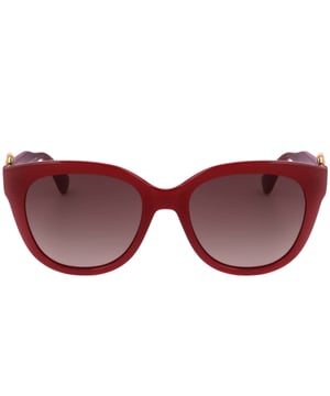 Experimenta lo último en estilo y sofisticación con estas impresionantes gafas de sol Moschino SF ROJO/MARRÓN. Luce una imagen audaz con su diseño único y materiales de alta calidad. Disfruta del lujo y realza tu look con estas elegantes gafas de sol.