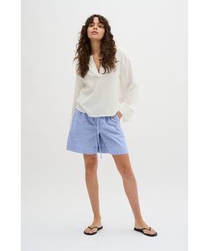 Casual fit,Elastische taille,Taille lengte  Fijne was 30°, niet bleken, niet in de droger drogen, Druipnat ophangen in de schaduw, koud strijken max. 110° C, Chemisch laten reinigen.  100% Katoen