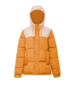 Nu komt kleur in het spel. De gewatteerde pufferjassen van myMo ATHLSR zorgen met hun tweekleurige look voor een winterhighlight. Uitgerust met een capuchon, zijzakken met ritssluiting, verstelbare manchetten en een elastisch trekkoord in de zoom, kan het trendy ontwerp je op een ontspannen manier beschermen tegen lage temperaturen. Het synthetische vulmateriaal isoleert – ook zonder toevoeging van dierlijke producten.  Jas