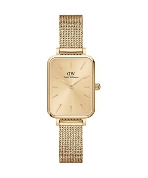 The Daniel Wellington watch range is sold by us for many reasons, we only add manufacturer's to our portfolio who design and manufacture high quality reliable timepieces that also represent great value for your hard earned cash. And this Ladies Quadro Pressed Unitone Gold 20mm Watch DW00100485 like all Daniel Wellington watches meets all of our stringent quality tests with ease.