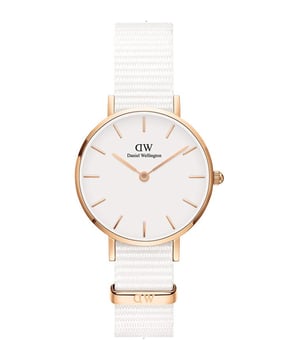 As you would expect from a manufacturer as highly regarded as Daniel Wellington, you get a watch that will last the test of time. All Daniel Wellington watches have been manufactured using strong and durable parts to keep your brand new  DW00100313 Petite Dover Rose Gold 28mm Watch ticking for years to come.