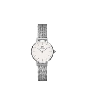 Every Daniel Wellington watch watch is made to exacting standards and the Ladies Petite Sterling Silver 24mm Watch DW00100442 is no exception. It comes boxed in the original packaging with all the Daniel Wellington warranty and instructions. Get your Daniel Wellington Ladies Petite Sterling Silver 24mm Watch DW00100442 watch today.