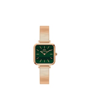 The Daniel Wellington watch range is sold by us for many reasons, we only add manufacturer's to our portfolio who design and manufacture high quality reliable timepieces that also represent great value for your hard earned cash. And this Ladies Quadro Studio Rose Gold 22mm Watch DW00100520 like all Daniel Wellington watches meets all of our stringent quality tests with ease.