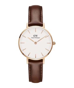 You can't go wrong with this Ladies Petite Reading 28mm Watch DW00100231 from Daniel Wellington, each and every Daniel Wellington watch is meticulously designed and crafted using high quality materials. And by buying the Ladies Petite Reading 28mm Watch DW00100231 here, you can also sleep sound knowing your new watch will be fully backed by the manufacturer's warranty in the very unlikely event it should develop a fault.