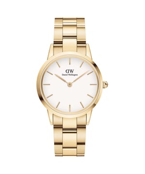 Daniel Wellington is a hugely popular range, and when you look at the Ladies Iconic Link Gold 32mm Watch DW00100565 in more detail it becomes very clear why. Attention to detail and high quality materials are used throughout making the Ladies Iconic Link Gold 32mm WatchDW00100565 a watch you can show off with glee.