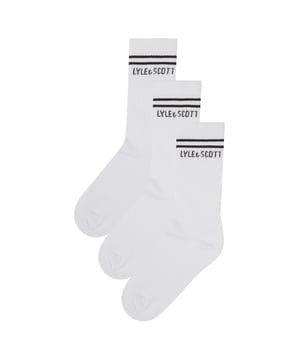 Lyle and Scott Juniors 3 Pack of Sport Socks.- Comfort rib trim.- Knitted logos.- Cushioned footbed.- 68% Cotton, 30% Polyester, 2% Elastane. Ref: KIRBY5035.