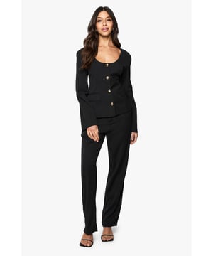 Slim-fit cigarette trousers for a sleek silhouette
        High-waisted design for a flattering fit
        Woven fabric offers structure and durability
        Versatile style suitable for various occasions
        Pairs perfectly with the matching button-front top
    
    These chic cigarette trousers from Boohoo are a wardrobe essential for the fashion-forward woman. The slim fit and high-waisted design create a sleek, elongated silhouette that flatters all body types. Crafted from a woven fabric, these trousers offer both structure and comfort, making them ideal for all-day wear. Style them with the coordinating button-front top for a polished, put-together look, or mix and match with other pieces in your wardrobe for endless outfit possibilities. Perfect for casual outings, family gatherings, or even dressed up for a night out, these versatile trousers are a must-have for the Boohoo girl who wants to stay on-trend without compromising on comfort. Pair with flat sandals for a relaxed daytime look, or dress them up with heels for an evening ensemble that's sure to turn heads.