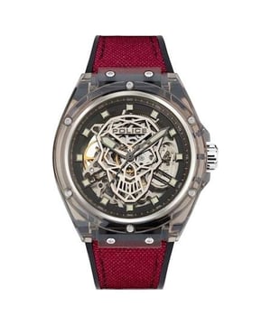 The Mens Watch PEWGR1592401 from Police is a great example of why the Police range has become so popular. Suitable for most occasions/pursuits its hard to find a reason why the Mens Watch PEWGR1592401 shouldn't be high up on your shopping list. The Mens Watch PEWGR1592401 makes a wonderful gift.  Dimensions (cm): 10x12x9