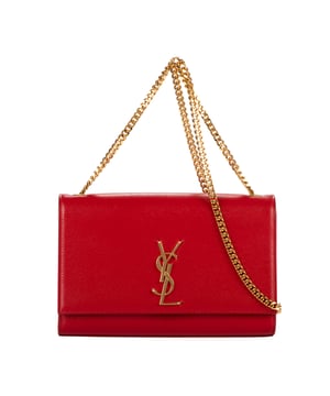 Yves Saint Laurent Bolsas Kate Medium Bolso bandolera en Rosa Piel de becerro y Oro hardware. El producto está en en Perfectas Condiciones (AA).
  Dimensiones: 24x14.5x5.5 cm 
  Accesorios incluidos: Dustbag
    
  BrandCo Paris encuentra artículos raros y en las mejores condiciones a precios increíbles. ¡Vale la pena tener paciencia! Compra con confianza: todos los artículos de BrandCo Paris son seleccionados y autenticados cuidadosamente por nuestro equipo de expertos.
  Todos los artículos vienen con un certificado de autenticidad y un embalaje entregado por BrandCo Paris.
  Tabla de clasificación de la condición del artículo
  N (como nuevo)
  AA (perfecto estado)
  A (excelente estado)
  AB (muy buen estado)
  B (bueno/regular)