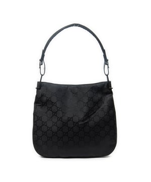 Gucci Bolsas Vintage Hobo  Bolso bandolera en Negro Lienzo y Plata hardware. El producto está en en Excelentes Condiciones (A).
  Dimensiones: 32x30x5 cm 
  Accesorios incluidos: None
    
  BrandCo Paris encuentra artículos raros y en las mejores condiciones a precios increíbles. ¡Vale la pena tener paciencia! Compra con confianza: todos los artículos de BrandCo Paris son seleccionados y autenticados cuidadosamente por nuestro equipo de expertos.
  Todos los artículos vienen con un certificado de autenticidad y un embalaje entregado por BrandCo Paris.
  Tabla de clasificación de la condición del artículo
  N (como nuevo)
  AA (perfecto estado)
  A (excelente estado)
  AB (muy buen estado)
  B (bueno/regular)
