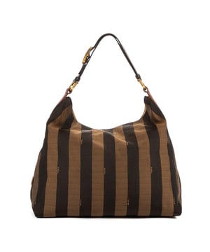 Fendi Bolsas Top Handle Hobo  Bolso bandolera en Marrón/Negro/Amarillo Lienzo y Oro hardware. El producto está en en Perfectas Condiciones (AA).
  Dimensiones: 36x34x17 cm 
  Accesorios incluidos: Dustbag
    
  BrandCo Paris encuentra artículos raros y en las mejores condiciones a precios increíbles. ¡Vale la pena tener paciencia! Compra con confianza: todos los artículos de BrandCo Paris son seleccionados y autenticados cuidadosamente por nuestro equipo de expertos.
  Todos los artículos vienen con un certificado de autenticidad y un embalaje entregado por BrandCo Paris.
  Tabla de clasificación de la condición del artículo
  N (como nuevo)
  AA (perfecto estado)
  A (excelente estado)
  AB (muy buen estado)
  B (bueno/regular)