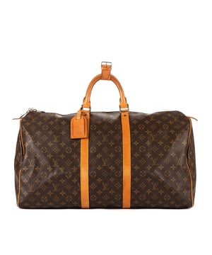 Louis Vuitton Tassen Keepall 55 Reistas in de Bruin Gecoat canvas in de Gouden Messing  hardware. Het product is in In Zeer Goede Staat (AB).
  Afmetingen: 55x28x25 cm 
  Inclusief accessoires: Luggage Tag; Handle Strap
      Conditie Wear marks on vachetta leather. Wear Marks on Handles
  BrandCo Paris vindt zeldzame artikelen in de beste staat voor ongelooflijke prijzen. Het is de moeite waard om geduldig te zijn! Koop met vertrouwen: alle artikelen van BrandCo Paris worden zorgvuldig geselecteerd en geverifieerd door ons team van experts.

  Alle artikelen worden geleverd met een certificaat van echtheid en verpakt door BrandCo Paris.

  Classificatietabel voor de conditie van het artikel:

  N (als nieuw)
  AA (perfecte staat)
  A (uitstekende staat)
  AB (zeer goede staat)
  B (goede/redelijke staat)