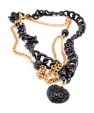 Timeless necklaces from Folli Follie, as you would expect from a manufacturer with a rich designer heritage this Ladies Necklace 4N0T096RK has been manufactured to a high standard. Not only will it be gleaming in years to come as it is today, like all  Folli Follie necklace this Ladies Necklace 4N0T096RK will also work with a huge array of different outfits making them wearable time and time again.
