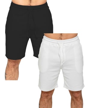 Experience ultimate comfort and style with our textured shorts. The elasticated waistband allows for a perfect fit with an adjustable drawstring. Convenient side pockets add functionality. Made with premium fabric for a luxurious feel. Pack of 2. (13)