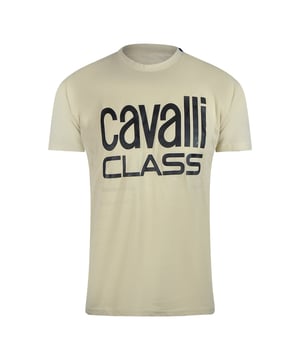 Verrijk je casual garderobe met het Cavalli Class Bold Logo Beige Sand T-shirt, gemaakt van 100% premium katoen voor uitzonderlijk comfort en ademend vermogen. Dit stijlvolle heren-T-shirt heeft een opvallend, opvallend logodesign dat een vleugje verfijning toevoegt aan je dagelijkse look. Gemaakt in Bangladesh met aandacht voor kwaliteit, biedt het een perfecte pasvorm en duurzaamheid voor langdurig gebruik. Of je het nu combineert met een jeans of short, dit veelzijdige beige zandkleurige T-shirt combineert moeiteloos klassieke stijl met moderne uitstraling, waardoor het een onmisbaar kledingstuk is voor elke modebewuste man. Ervaar comfort en zelfvertrouwen bij elke outfit