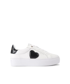 This Kurt Geiger Lana Heart sneaker arrives in a white leather. The front laces up and there is a black heart on the outer sides.