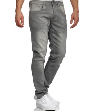 •Moderne & zeitlose Herren Jeans von Tazzio

•Verschluss: Knopfverschluss (verdeckter Zip Fly)
•Hosentaschen: Eingrifftaschen, Coinpocket, Gesäßtaschen
•Stretchanteil für eine optimale Passform
•Gürtelschlaufen
•Hochwertiges Material & bequem zu tragen
•Ideale Jeans das ganze Jahr

Passform
•Passform: Regular Fit
•Länge: Lang
•Leibhöhe: normal

Material & Pflege
•Material Oberstoff: 97% Baumwolle, 3% Elasthan
•Materialkonstruktion: Denim/Jeans
•Elastizität: Leicht elastisch
•Pflegehinweise: Maschinenwäsche
