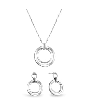 Sun Fun Set von Devota & Lomba: moderner Minimalismus mit zeitlosem Glanz.\n Dieses Set aus Choker und Ohrringen ist die ideale Wahl für alle, die geometrisches Design und elegante Eleganz schätzen. Die klaren, runden Formen vermitteln eine anspruchsvolle und moderne Ästhetik und sind perfekt, um sowohl tagsüber als auch abends ein stilvolles Statement zu setzen.\n\n Details:\n - Halsband mit einem doppelten Ringanhänger aus poliertem Stahl, der an einer feinen Kette hängt.\n - Passende Ohrringe mit dem gleichen Motiv ineinandergreifender Kreise.\n - Druckverschluss an den Ohrringen, bequem und sicher für den Langzeitgebrauch.\n - Hochwertiger Edelstahl mit glänzend polierter Oberfläche.\n - Rhodinierung für höhere Haltbarkeit und Verschleißfestigkeit.\n - Hypoallergen und nickelfrei.\n\n Das Sun Fun Set vereint Schlichtheit und Eleganz mit einem vielseitigen Design, das sich jedem Anlass anpasst. Seine Hochglanzoberfläche und die klaren Linien machen es zu einem Must-have für jede moderne Schmuckschatulle. Ideal zum Verschenken oder um Ihren Alltagslook mit einem Hauch von Raffinesse zu veredeln.\n Maßnahmen: Kettenlänge: 45 cm. Anhängerdurchmesser: 3 cm. Ohrringdurchmesser: 2,5 cm.\n Komposition: Polierter Stahl, rhodiniert\n Pflege:\nVermeiden Sie den Kontakt mit Wasser, Parfüm oder Chemikalien.