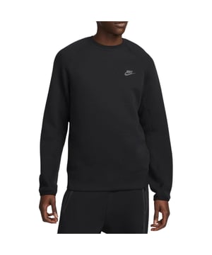 Verrijk je casual garderobe met de Nike Small Logo Black Crewneck Sweatshirt, ontworpen voor comfort en stijl. Gemaakt van een zachte mix van 53% katoen en 47% polyester, biedt deze sweatshirt een behaaglijk gevoel en is hij tegelijkertijd duurzaam. De elastische manchetten en tailleband zorgen voor een nauwsluitende pasvorm die warmte binnen en kou buiten houdt, waardoor hij perfect is voor dagelijks gebruik. Met het iconische Nike-logo op de linkerborst voegt het een subtiele maar herkenbare touch van sportieve elegantie toe. Gemaakt in Cambodja, combineert deze sweatshirt hoogwaardig vakmanschap met een tijdloos design, zodat je er de hele dag goed uitziet en je comfortabel voelt