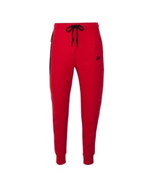 Erleben Sie Komfort und Style mit der Nike Black Taped Zips Red Sweatpants. Sie besteht aus einem weichen Materialmix aus 53 % Baumwolle und 47 % Polyester für Strapazierfähigkeit und Atmungsaktivität. Der elastische Bund und die Bündchen sowie der Kordelzug sorgen für einen sicheren, verstellbaren Sitz. Die Slim-Fit-Jogginghose mit schmal zulaufendem Bein und regulärer Länge bietet eine moderne Silhouette. Zu den praktischen Details gehören zwei Fronttaschen, eine davon mit Reißverschluss zur sicheren Aufbewahrung wichtiger Utensilien, und das ikonische Nike Swoosh-Logo auf der linken Hüfte verleiht ihr einen sportlichen Touch. Diese Jogginghose ist perfekt für Freizeit und Training und vereint Funktionalität mit elegantem Design