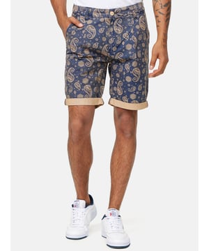 Artikelbeschreibung


	Moderne &amp; zeitlose Herren Shorts von Tazzio
	
Verschluss: Reißverschluss
	
Hosentaschen: Eingrifftaschen, Coinpocket, Gesäßtaschen
	Gürtelschlaufen
	Hochwertiges Material &amp; bequem zu tragen
	Ideale Jeans Shorts das ganze Jahr


Passform


	
Passform: Regular Fit
	
Länge: Kurz
	
Leibhöhe: Normal


Material &amp; Pflege


	
Material Oberstoff: 100% Baumwolle
	
Elastizität: Leicht elastisch
	
Pflegehinweise: Maschinenwäsche