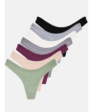 Artikelbeschreibung


	Damen 7er-Pack Slips von Tazzio
	Bequeme Slips &amp; weiches Tragegefühl
	Trendige Ripp-Struktur
	Optimaler Tragekomfort &amp; erstklassiger Sitz
	Elastische Abschlüsse an Taillen- und Beinausschnitten
	Elastisches Baumwollmaterial für einen bequemen Halt
	Set aus verschiedenen Farben
	Hochwertige und softe Qualität


Passform


	
Passform: Sehr eng
	
Schnitt: Figurbetont
	
Leibhöhe: Normal


Material &amp; Pflege


	
Material Oberstoff: 95% Baumwolle, 5% Elasthan
	
Elastizität: Leicht elastisch
	
Pflegehinweise: Maschinenwäsche