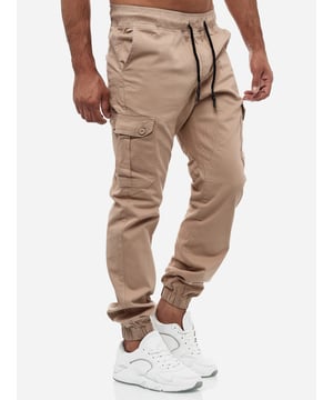 Artikelbeschreibung


	Moderne &amp; zeitlose&nbsp;Herren Jeans&nbsp;von Tazzio
	Verschluss:&nbsp;Tunnelzug
	Hosentaschen: Eingrifftaschen, Cargotaschen, Ges&auml;&szlig;taschen
	Stretchanteil f&uuml;r eine&nbsp;optimale Passform
	2 Taschen an den Beinseiten, via Knopf verschlie&szlig;bar
	Im Jogger-Stil
	Hochwertiges Material &amp; bequem zu tragen
	Ideale Hose f&uuml;r das ganze Jahr


Passform


	Passform:&nbsp;Regular Fit
	L&auml;nge: Kn&ouml;chellang
	Leibh&ouml;he: Normal


Material &amp; Pflege


	Material Oberstoff: 97% Baumwolle, 3% Elasthan
	Elastizit&auml;t: Leicht elastisch, elastischer Bund
	Pflegehinweise:&nbsp;Maschinenw&auml;sche