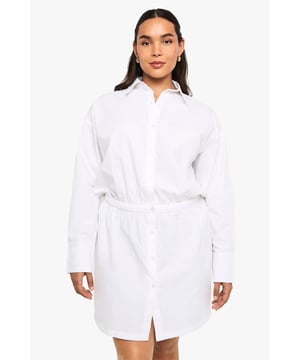boohoo PlusYou&rsquo;ll find full on fashion for the fuller figure with the boohoo Plus range. Delivering directional designs for UK sizes 16 to 24, this ultra-flattering collection combines perfectly proportioned fits with statement styles so that you can stay on top of this season&rsquo;s trends.