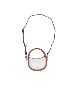 Daffneys is the perfect style to elevate your accessory game this season. Adorned with gold-tone fittings and a secure magnetic fastening  this shoulder bag exudes understated elegance that commands attention. The versatile grab handle ensures effortless carry  making it ideal for both day-to-night transitions. Whether you're heading to the office  running errands or out for evening drinks  this stylish bag is a must-have addition to your everyday collection.