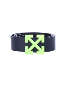 Off White Rev Arrow Fluo Belt in black blue.- Signature arrow motif buckle.- Leather.- Ref: OMRB0700024510