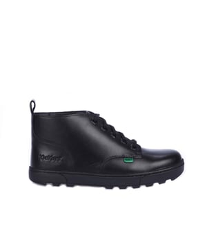 Junior Kickers Disley Hi Leather Boot in black.- Leather upper.- Lace up fastening.- Kickers branding and stitch detailing.- Rubber rugged sole.- Ref: 116728