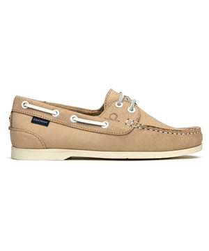 Womens white Chatham Marine willow shoes, manufactured with nubuck and a rubber sole. Featuring: leather lining and sock, cushioned foam insole, hi-grip rubber outsole and branded woven label.
