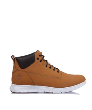 Heren Timberland Killington Mid Lace Boot in tarwe.- Premium nubuck bovendeel met ton-sur-ton stiksels.- Vetersluiting.- SensorFlex technologie een drievoudige laag veersysteem.- Uitneembaar schuim gewatteerde binnenzool.- Zachte en warme voering van textielbont.- Lichtgewicht synthetische zool met non-marking rubberen pods.- Ref: A6BE57541
