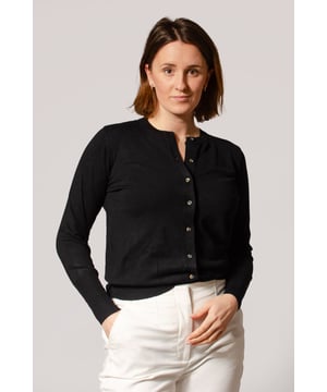Put on this button-through cardigan for a touch of classic style. This comfortable design is knitted in a regular fit and features a timeless crew neck. Made with responsibly sourced viscose
Soft Tight-Knit Viscose Fabric
82% Viscose 18% Polyester
Crew Neck
20" Shoulder to Hem
Long Sleeve
Sizing: Runs slightly small 
Fit: Semi Fitted
These are end of line ex Marks and Spencer and may not be in original packaging.
