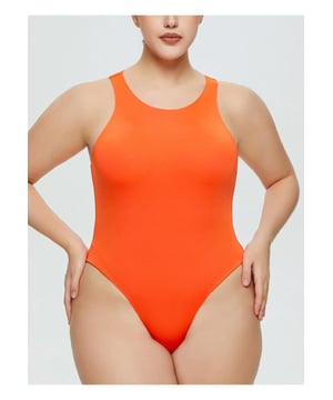 Estilo básico  
Tejido opaco  
Ligeramente elástico  
65% poliéster 35% elastano  
Lavar a máquina en frío  
Secar a baja temperatura  
Importado  
Material: 82% nailon 18% spandex