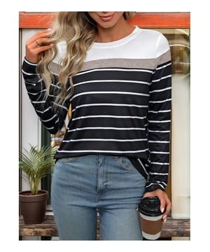 Estilo basico.
  Material opaco.
  Ajuste ligeramente elastico.
  95% poliester 5% elastano.
  Lavar a maquina con agua fria secar en secadora a temperatura baja.
  Importado.
  Talla M: US 6/8 Busto 38.6 pulgadas Longitud superior 23.8 pulgadas Longitud de la manga 24 pulgadas Hombro 15.6 pulgadas.
  Talla L: US 10/12 Busto 40.9 pulgadas Largo superior 24.4 pulgadas Largo de la manga 24.4 pulgadas Hombro 15.9 pulgadas.
  Talla XL:  US 14 busto 43.3 pulgadas longitud superior 25 pulgadas longitud de la manga 24.8 pulgadas hombro 16.3 pulgadas.