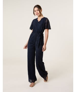 Creating an instant outfit with this summer essential. Dress this Blue jumpsuit up with killer heels and statement jewellery for the perfect brunch outfit or lunch with the girls.