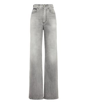 Als je origineel wilt zijn, raden we je deze stone washed denim 5 pocket palazzo broek aan. Meer weten?                                                                Stone washed denim met geschuurd effect   PP Hexagon op een saffiaanleren patch genaaid op de rechterachterzak   Enkele metalen juwelenknoop   Stiksels met twee naalden   Pasvorm: Palace