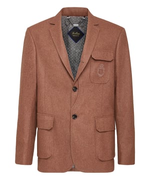 Chaqueta informal de tres botones en mezcla de cachemira con detalles de gamuza. Bolsillos de parche con solapa. En el bolsillo del pecho está bordado el escudo emblemático. Una sola abertura en la espalda. Forro interior. Corte: Tailored.