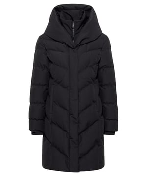 Der warme Damen Wintermantel Natalka von Ragwear besticht durch eine große gefütterte Kapuze und einen hohen Kragen. Der weiche, wasserdichte Oberstoff und das Innenfutter mit Print sorgen für zusätzlichen Komfort. Die perfekte Länge bis zu den Oberschenkeln und die warmen Rippbündchen machen diesen Mantel ideal für kalte Tage. Ein angesagter Wintermantel, der Stil und Funktionalität vereint.