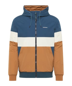 Die warme Winterjacke JINIG WARM von Ragwear für Herren besteht aus wasserfestem, atmungsaktivem Obermaterial und besticht durch ihren stylischen Colorblock-Look in drei Farben. Sie verfügt über ein gestepptes Innenfutter und einen durchgehenden Frontreißverschluss. Die hochgeschnittene Kapuze mit Kordelzug dient auch als Schutzkragen. Zusätzlich bietet die Jacke seitliche Eingrifftaschen, eine Innentasche mit Reißverschluss sowie elastische Rippstrickbündchen an Ärmeln und Saum. Der RAGWEAR-Schriftzug auf der Brust rundet das Design ab.