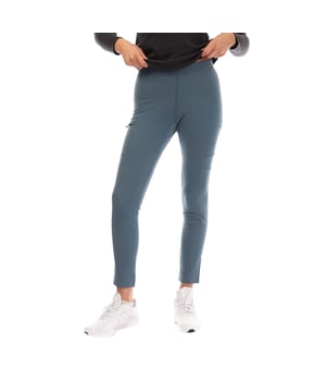 85% Polyester, 15% Elastaan. Stof: Ilus Softshell, Stretch. Ontwerp: Logo, eenvoudig. Platte vergrendelde naden. Zakken: 1 dijbeenzak, rits, 1 open zak. Taille: Elastisch, Jacquard tailleband. Duurzaamheid: Gemaakt van gerecycled materiaal. Zonneschatting: UPF 50+.
